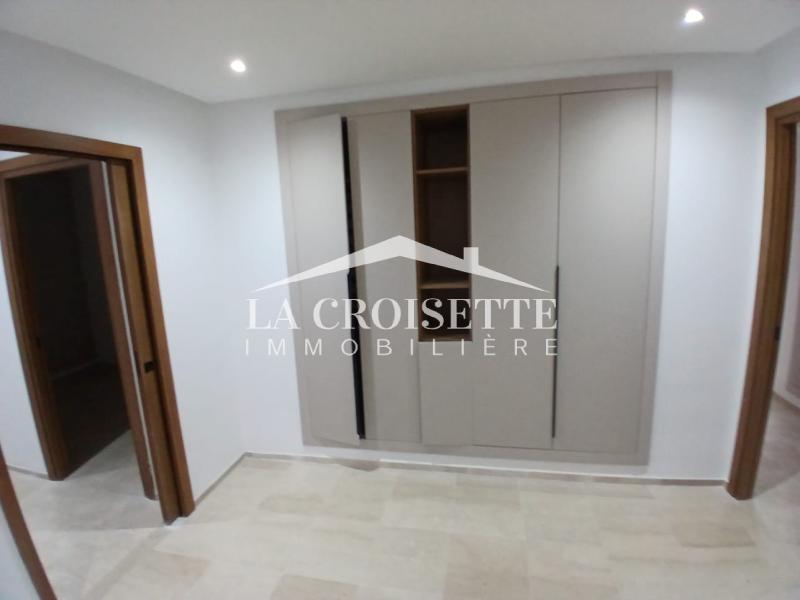Appartement S+3 avec chambre de service aux Jardins de Carthage